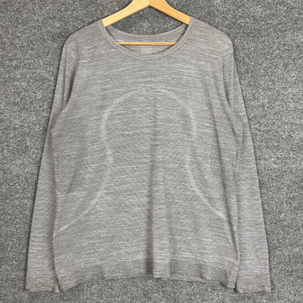 Lululemon Metal Vent Tech Long Sleeve women 12 Gray Excellent Striped Athletic